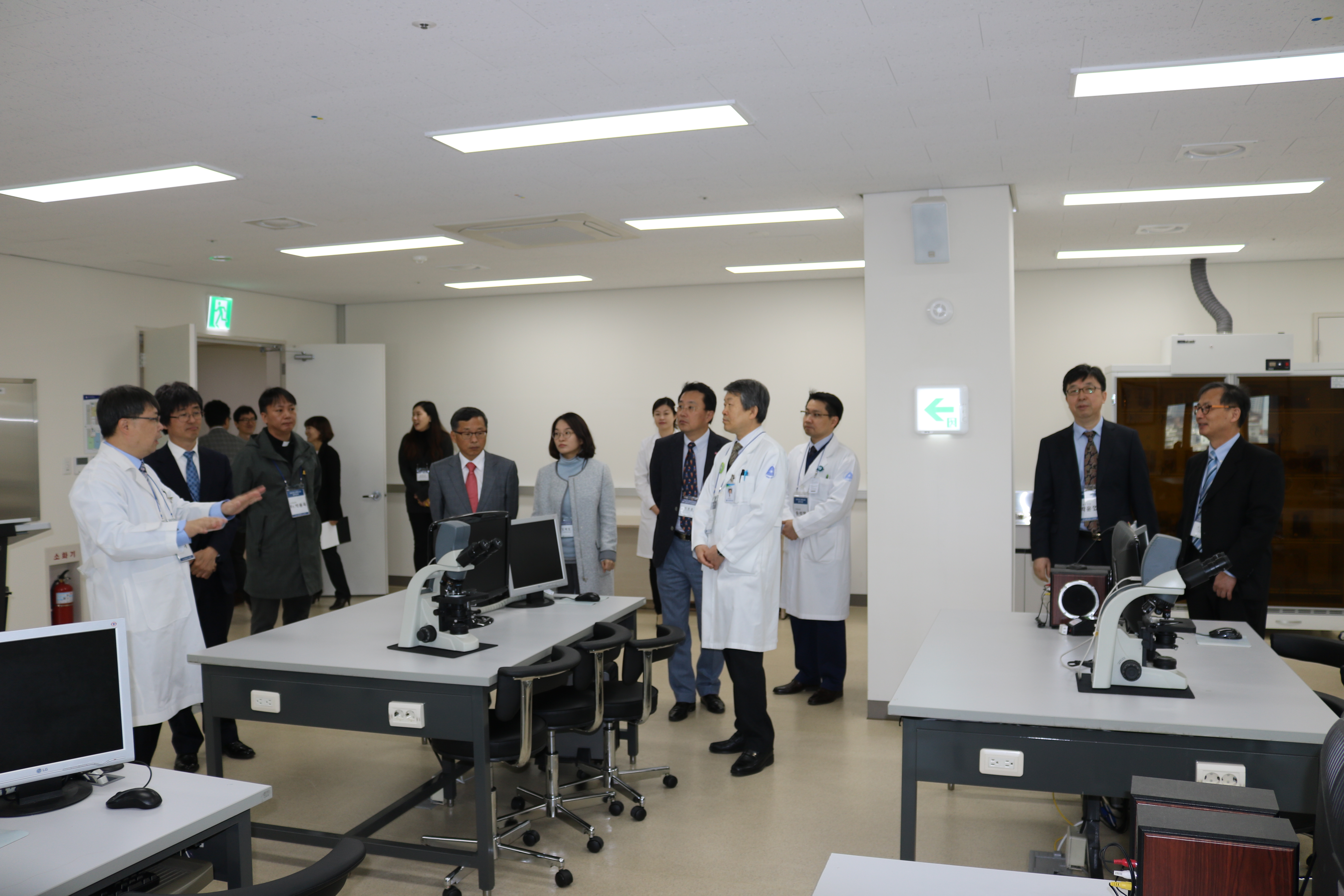 IMG_1004.JPG 이미지를 클릭하시면 원본크기를 보실 수 있습니다.