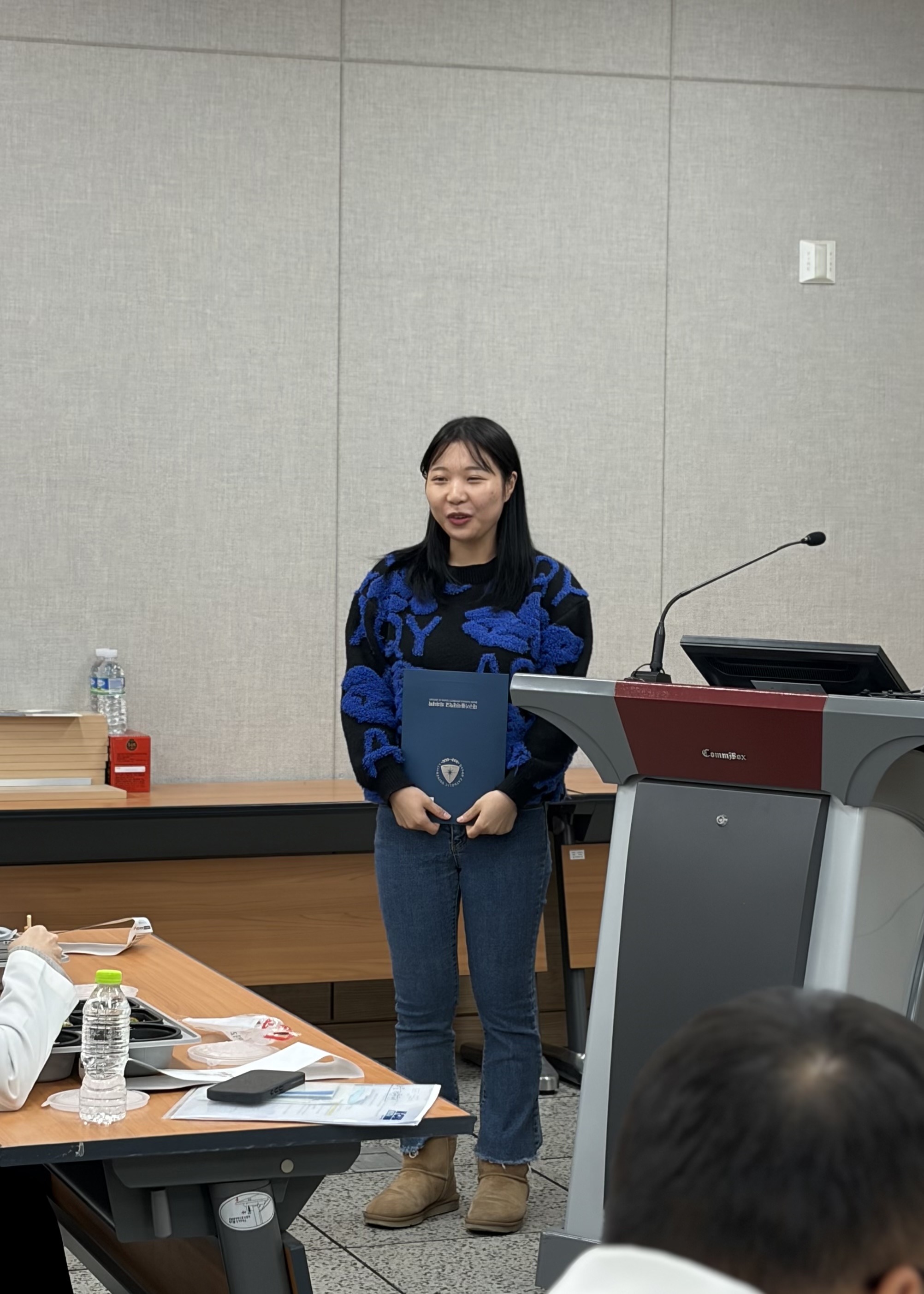 한마음장학금전달식 (9).jpg 이미지를 클릭하시면 원본크기를 보실 수 있습니다.