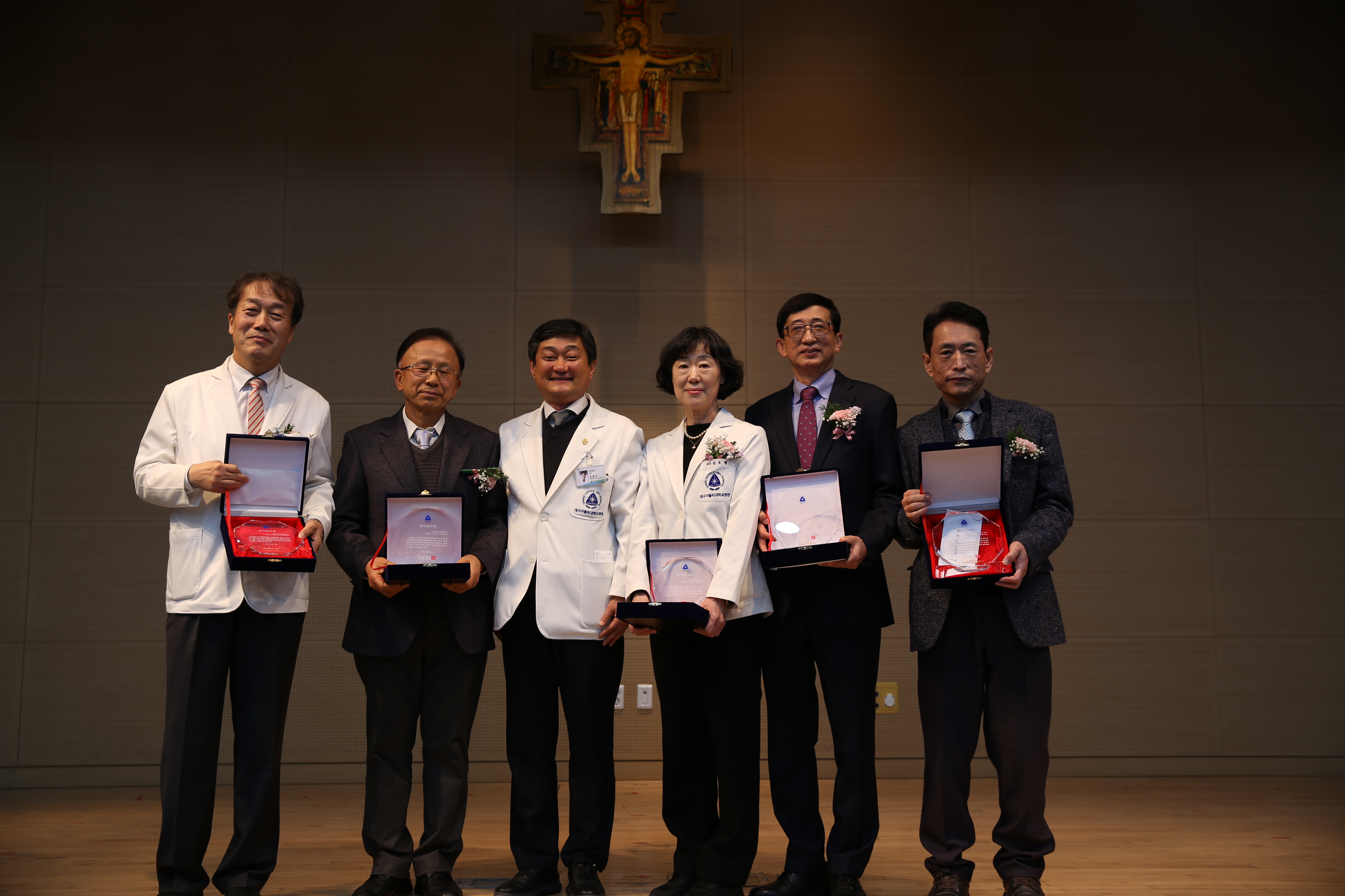 교수정년퇴임식(6).JPG 이미지를 클릭하시면 원본크기를 보실 수 있습니다.