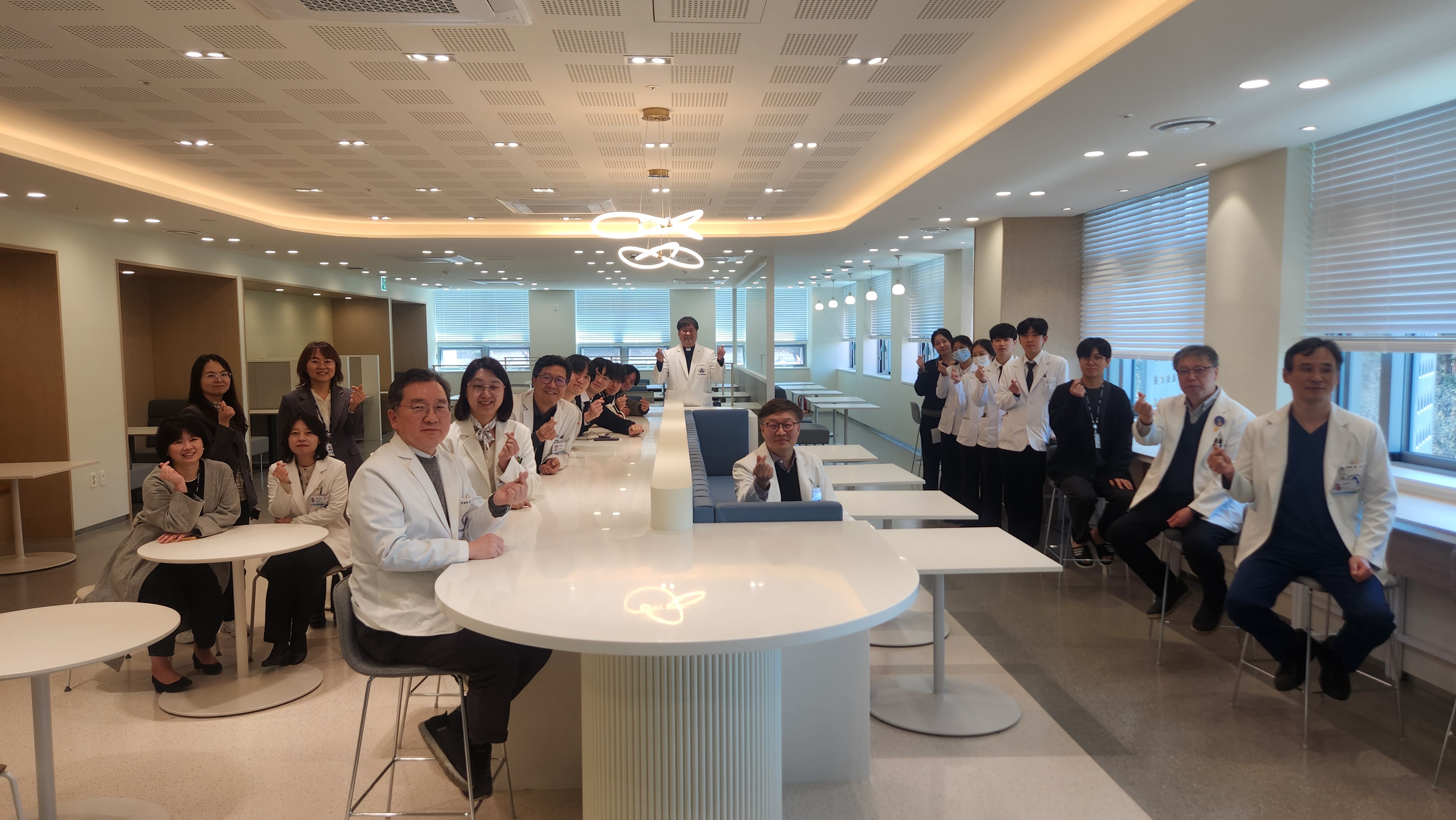 루가관 열람실 개소식 (2).jpg 이미지를 클릭하시면 원본크기를 보실 수 있습니다.