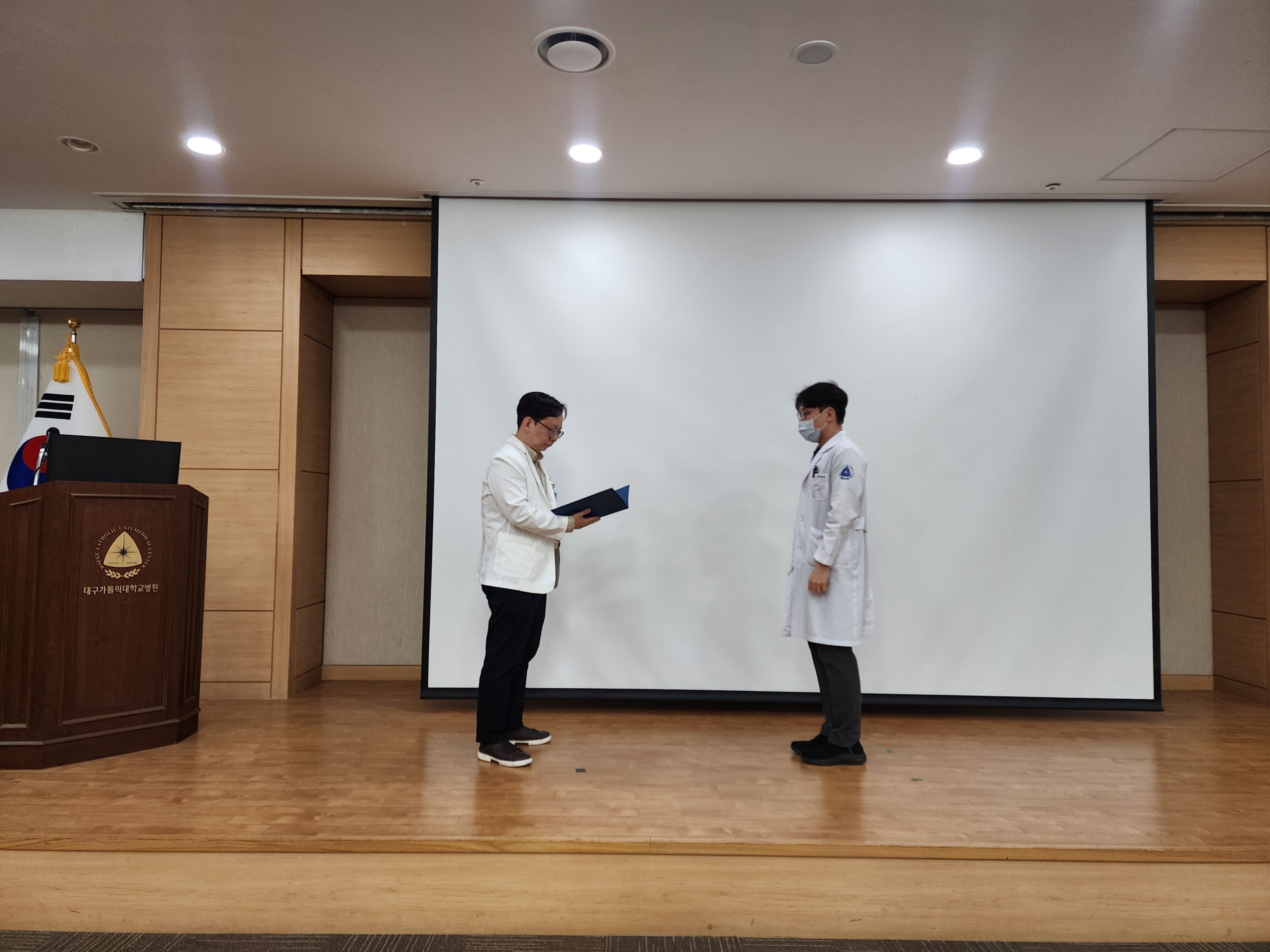 2026 임상실습 교육담당 전공의 교육(2026.03.19.) (30).jpg 이미지를 클릭하시면 원본크기를 보실 수 있습니다.