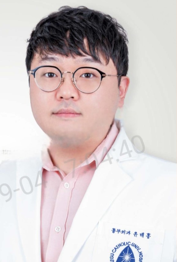 윤태홍 교수 이미지